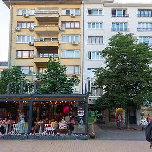 apt-central-vitosha.sofiahotelsbg.com/