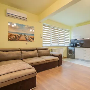 https://top-location-central-new-spacious-3-bdr-apt-medical-academy.sofiahotelsbg.com