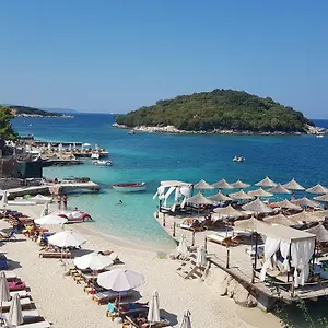https://villa-abiori.albaniahotels.org